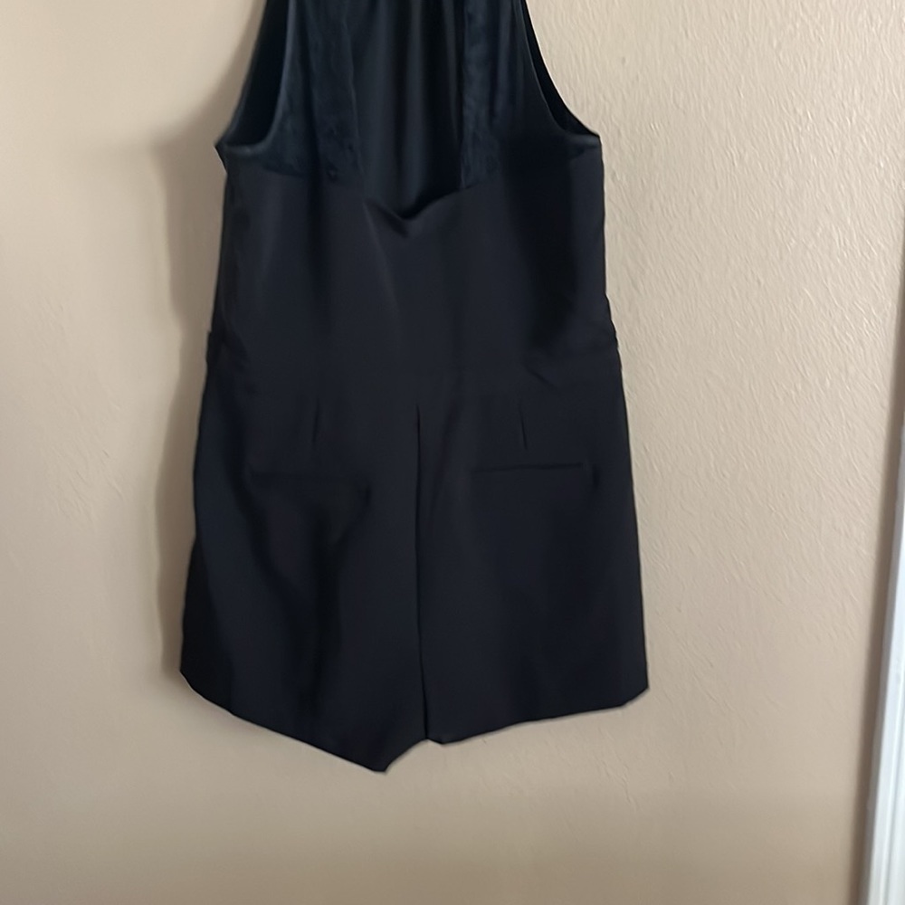 Black romper tank top with a lace back - Picture 5 of 6